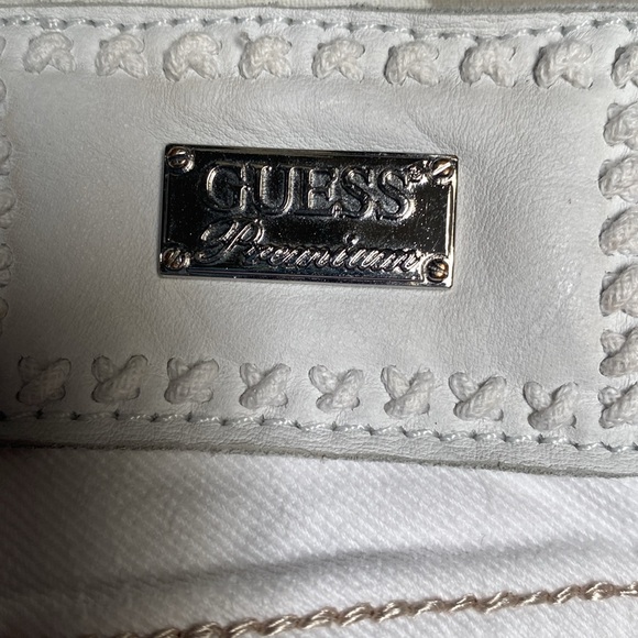 Guess premium Foxy Flare Leg - Picture 6 of 6